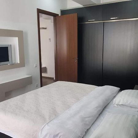 Family Apartment Tbilisi Ngoại thất bức ảnh